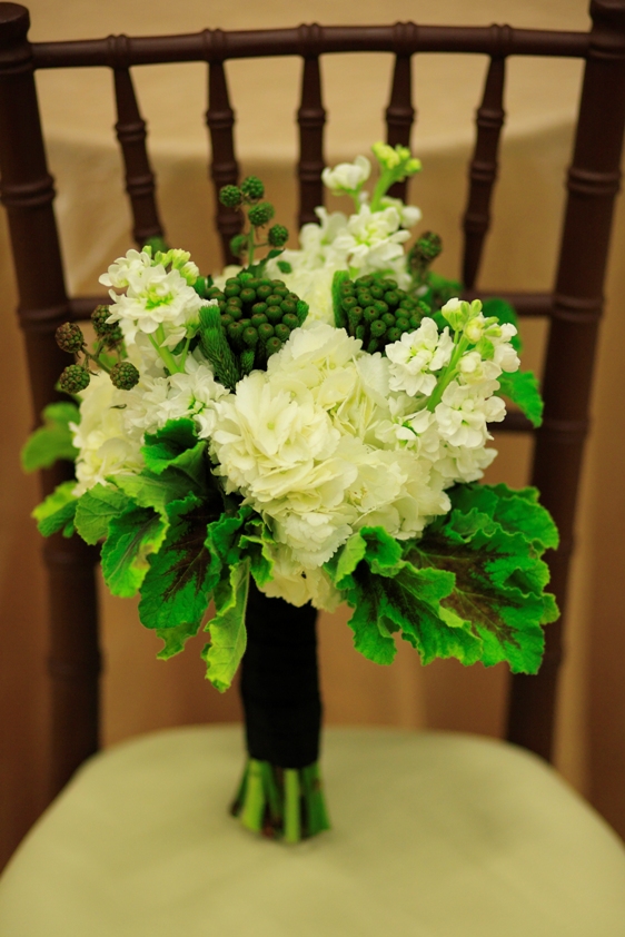 Against a white wedding gownthis bouquet will look absolutely stunning