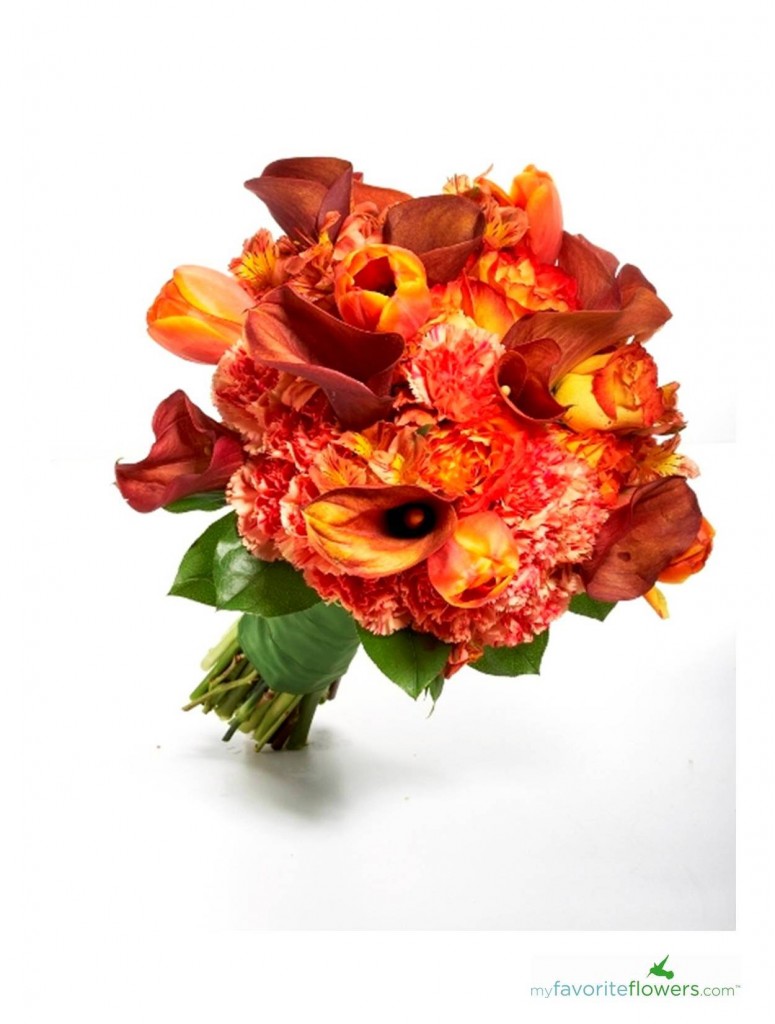 Monohramatic orange bridal bouquet